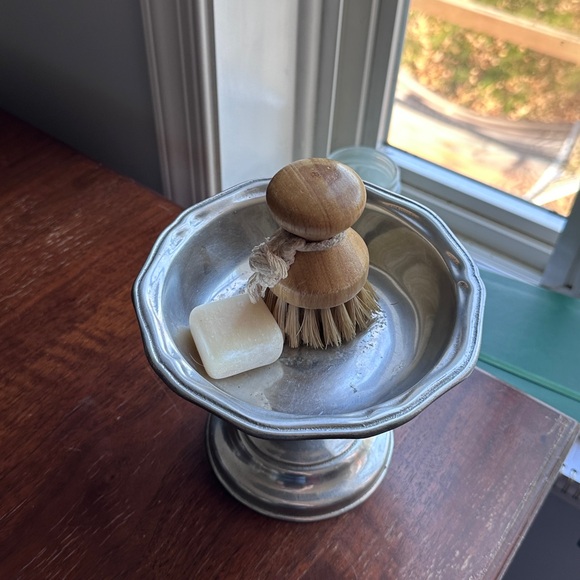 Cottagecore Vintage/Antique Pewter Pedestal Dish/Tray - Picture 2 of 8